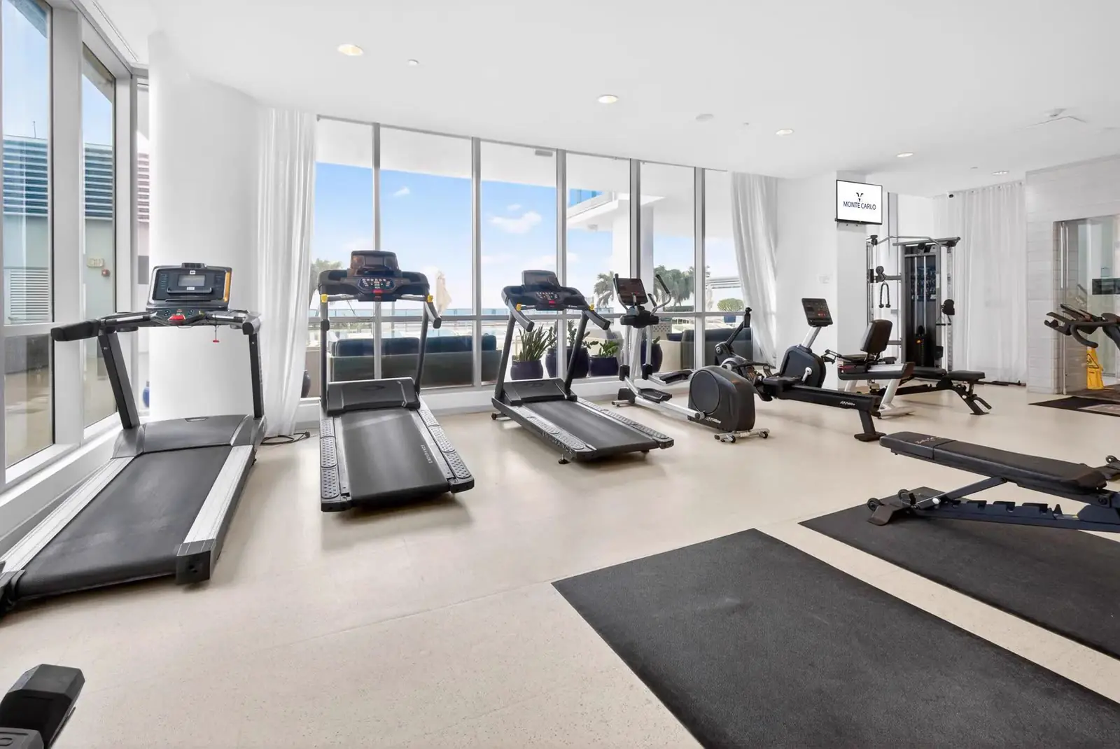 Gimnasio del edificio